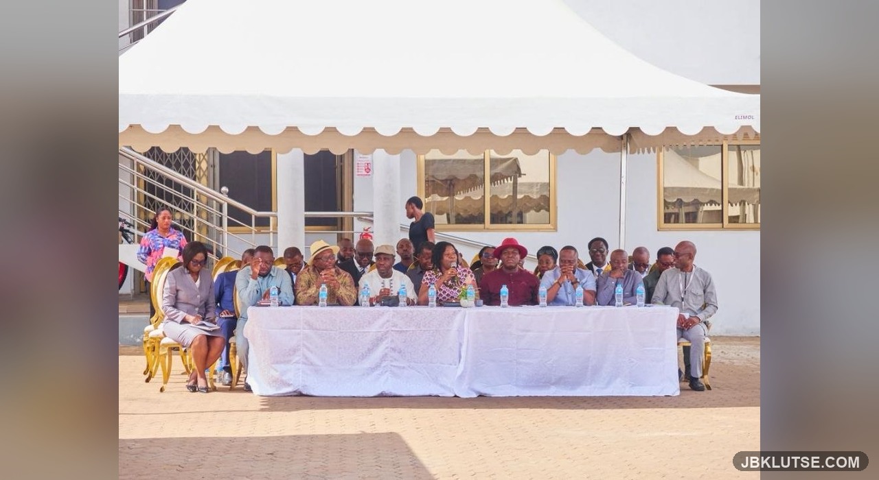 GRIDCo Board holds inaugural staff durbar, reaffirms commitment to resilience and operational excellence 3 GRIDCo Board holds inaugural staff durbar, reaffirms commitment to resilience and operational excellence