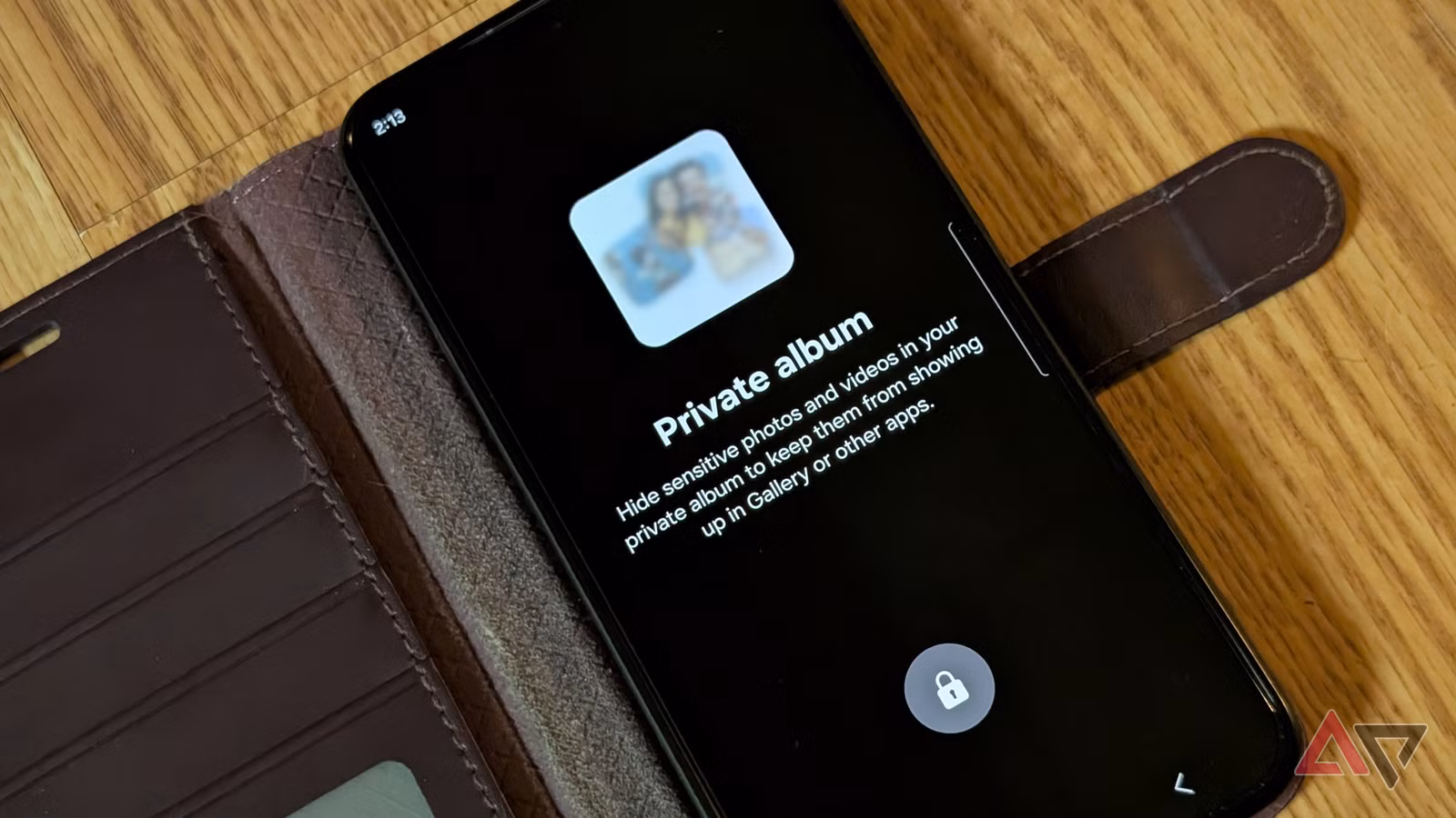 Samsung Galaxy Private Album: Hide Photos from Snooping 2 Samsung Galaxy Private Album: Hide Photos from Snooping