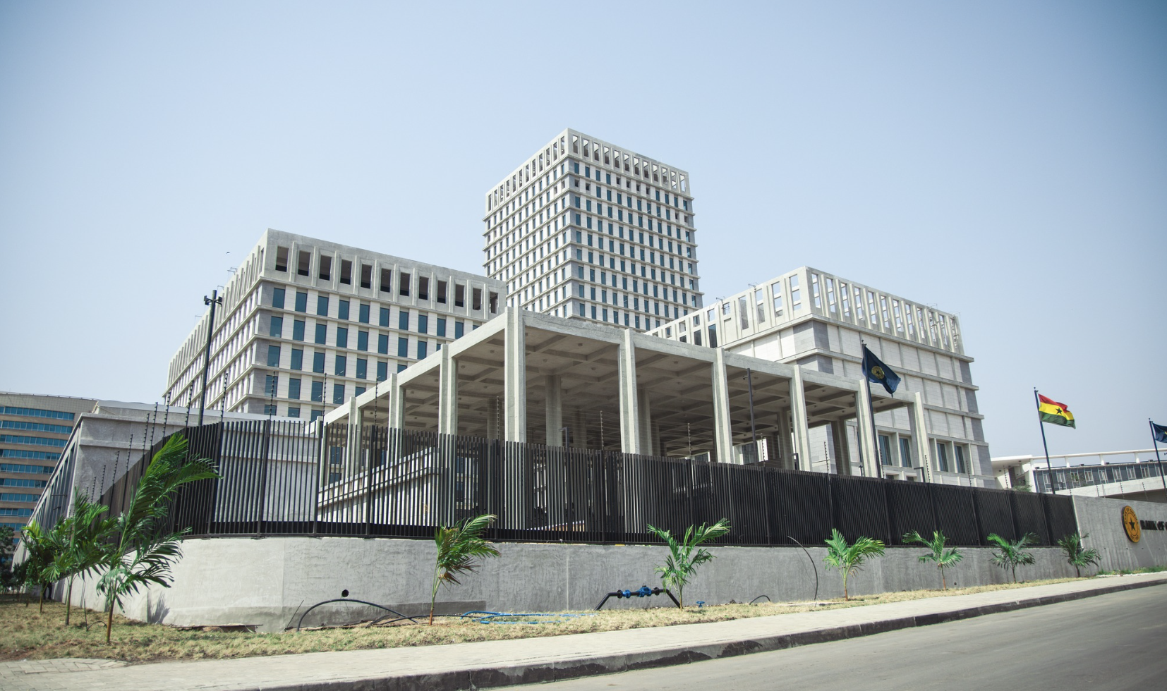 Bank of Ghana Shuts Down Unregulated Crypto Forex Channels